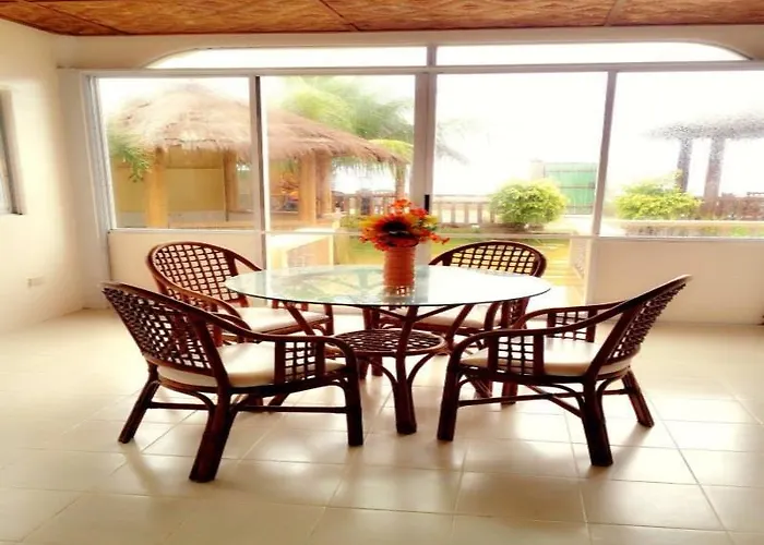 Garden Beach 2*